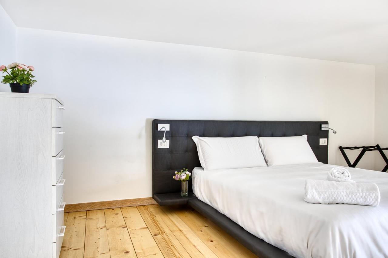 Ferienwohnung Joivy Charismatic 1-Bed Flat With Parking Mailand Exterior foto