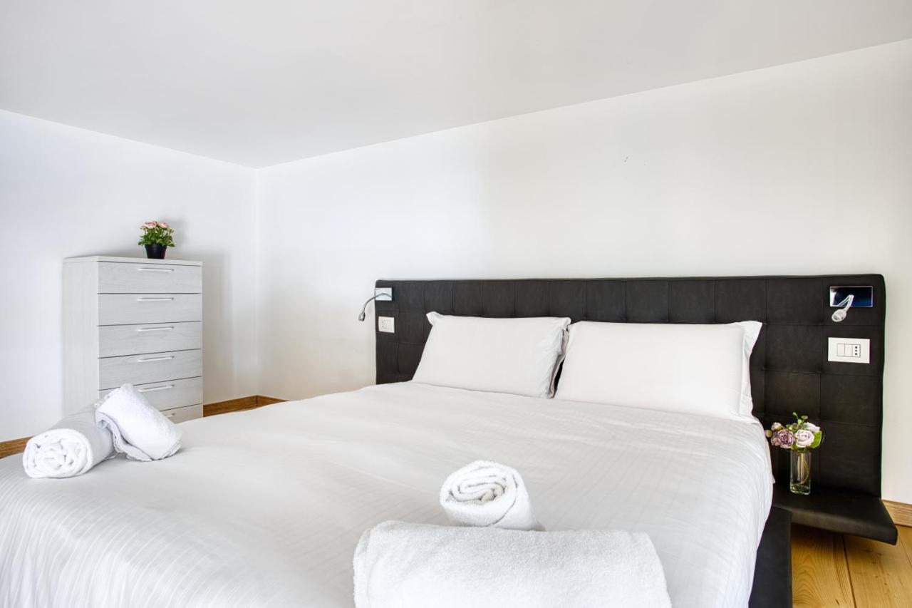 Ferienwohnung Joivy Charismatic 1-Bed Flat With Parking Mailand Exterior foto