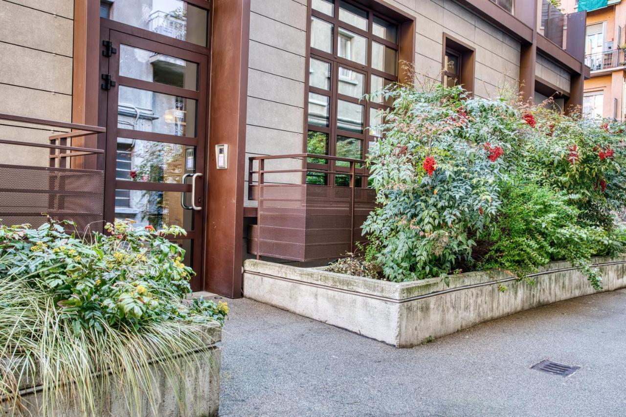 Ferienwohnung Joivy Charismatic 1-Bed Flat With Parking Mailand Exterior foto